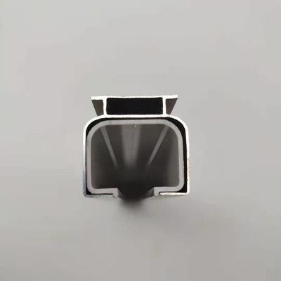 Goede prijs. Het Gordijnspoor van het lawaai Vrij 1.2mm dik 28*23mm Aluminium met Wielen Online